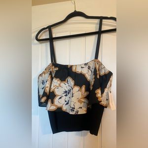 ❤️🌸NWT anthropology top